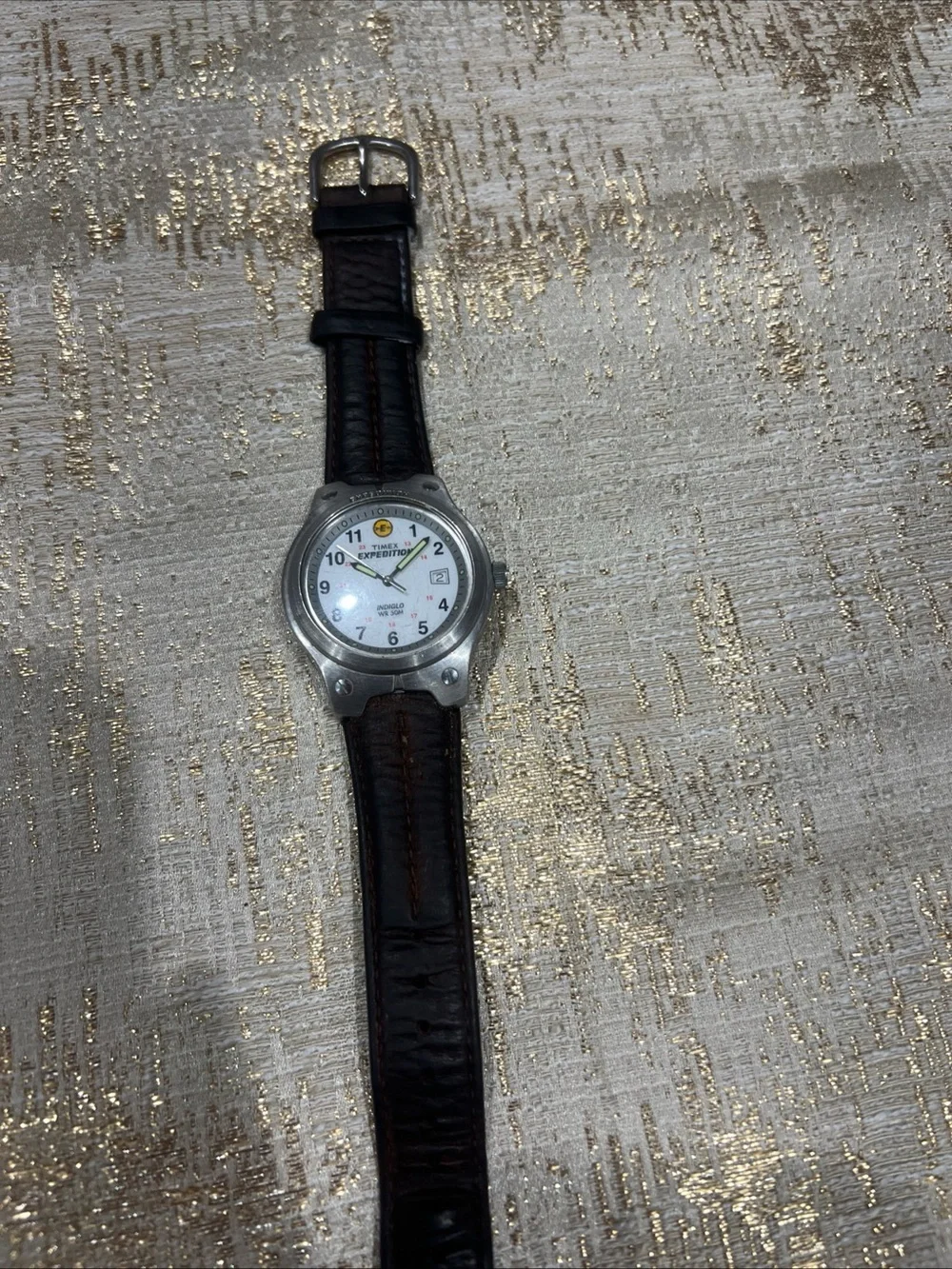 Timex Expedition Indiglo Quartz Watch Date WR50m White Dial Black Leather 34mm